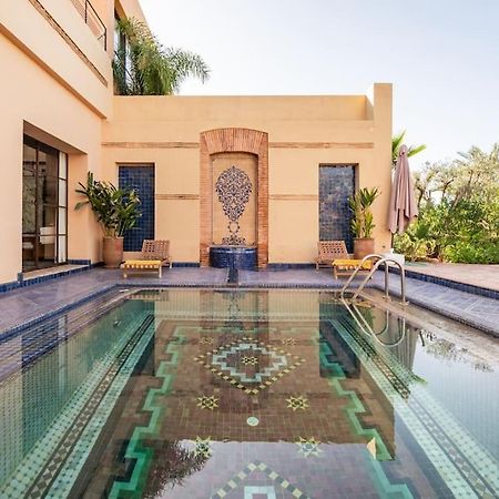 Villa May Sur Le Golf De La Palmeraie With Cooker And Butler Included Marrakesh Exteriör bild