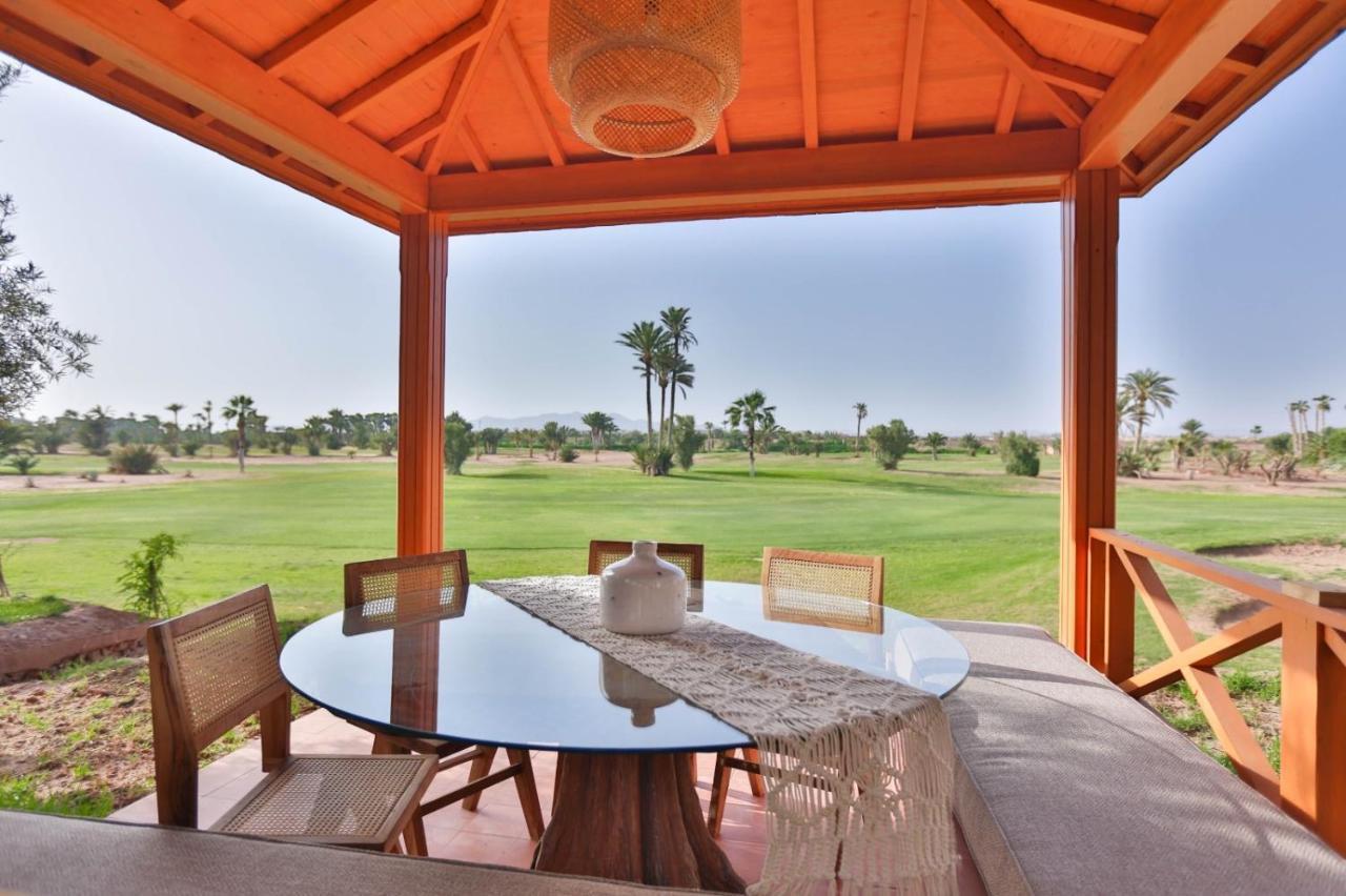 Villa May Sur Le Golf De La Palmeraie With Cooker And Butler Included Marrakesh Exteriör bild